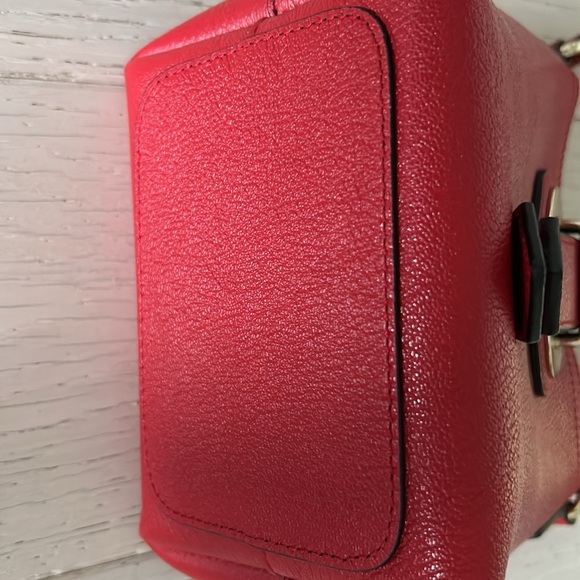 Small red leather Karen Millen handbag/cross body - Picture 2 of 3